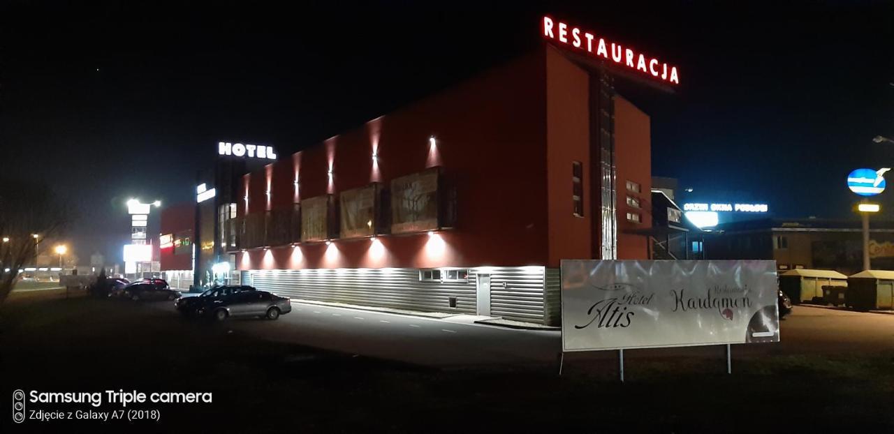 Hotel Atis Brzesko Esterno foto